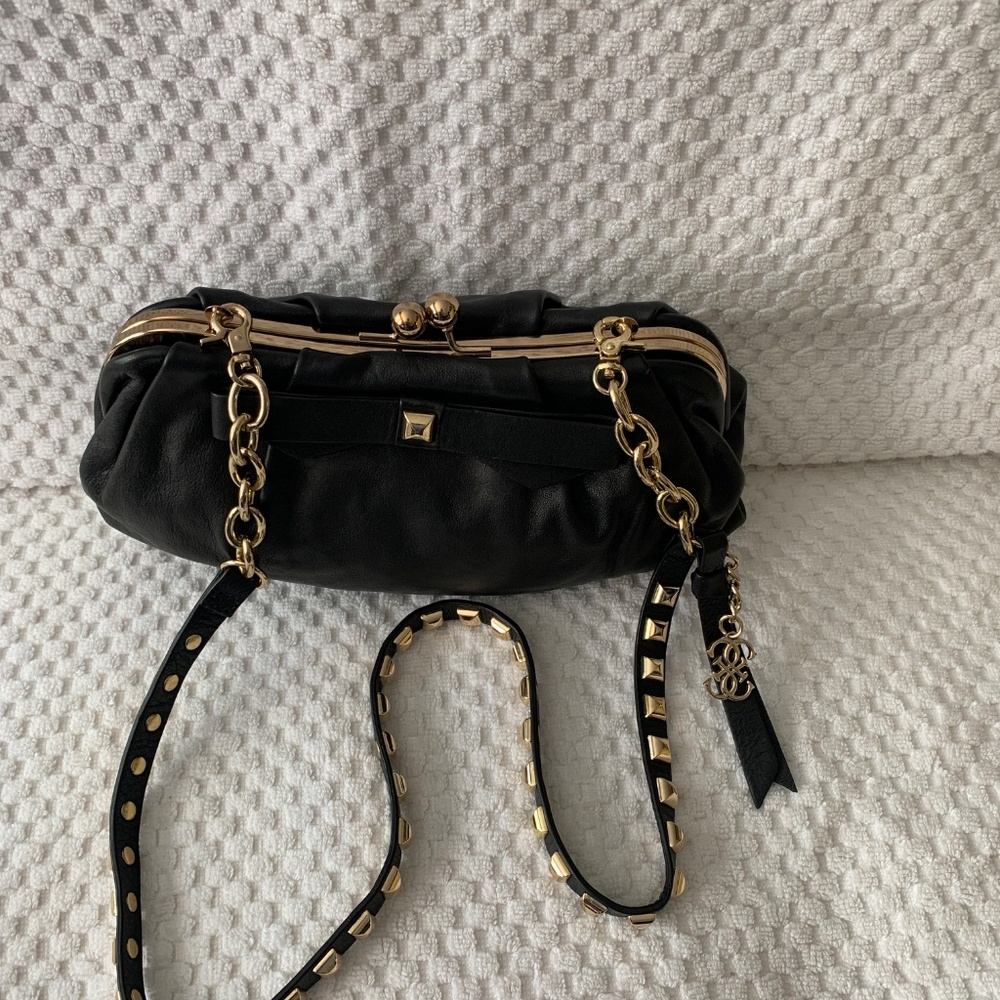 Guess soft Genuine Leather purse